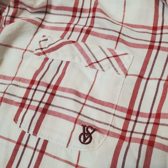 NWOT Victoria's Secret pyjamas top. Plaid. Pink and red. Metallic. M long - Picture 5 of 10
